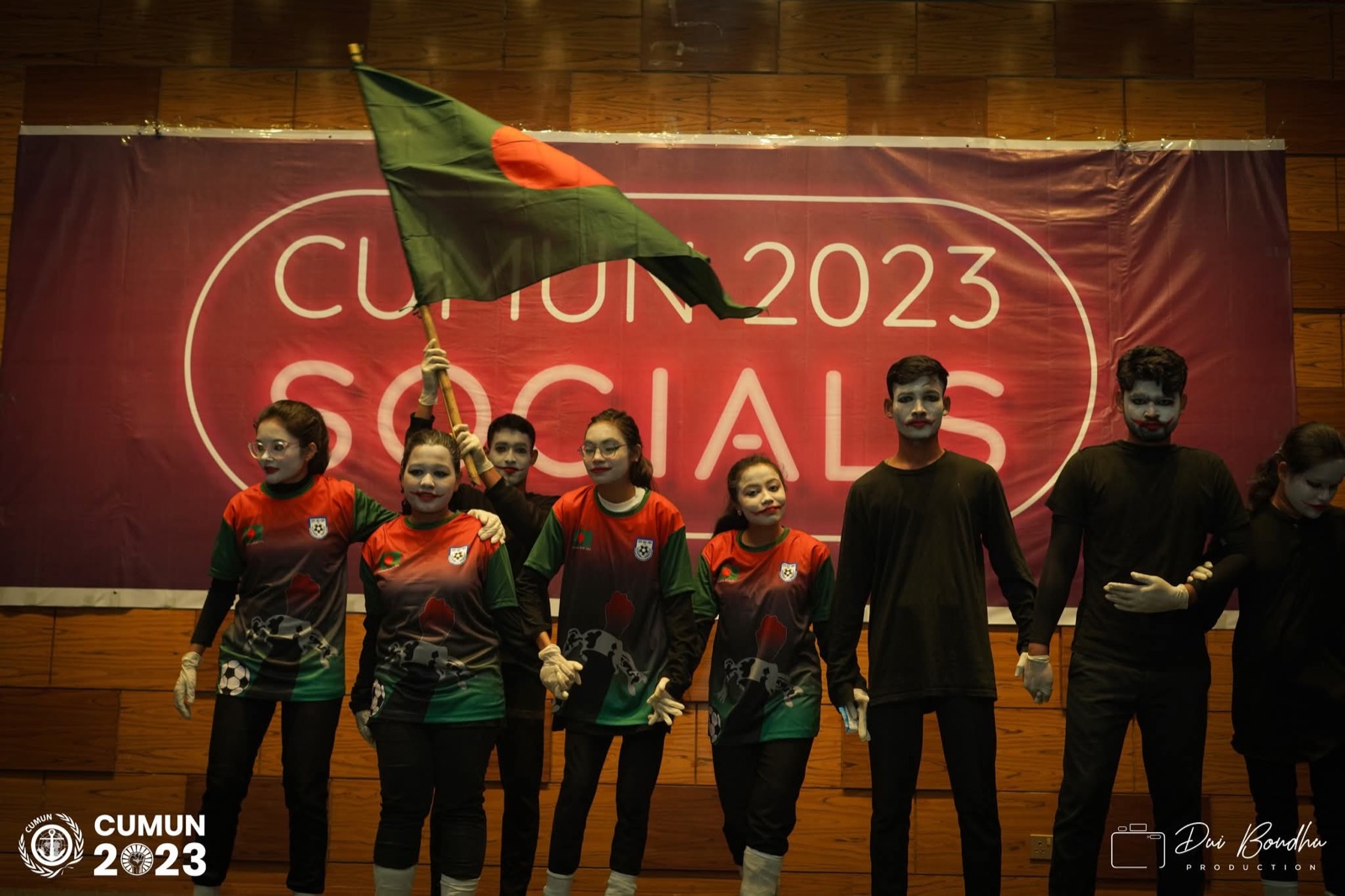 Delegates at the CUMUN 2023 socials
